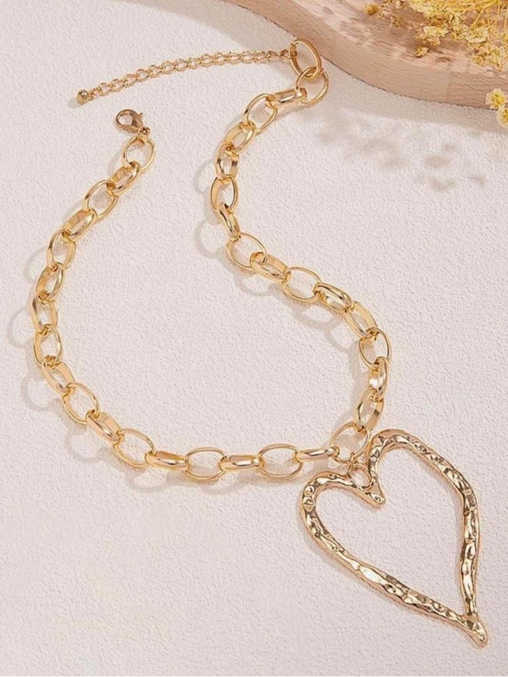 Gold Heart Pendant Chain Necklace